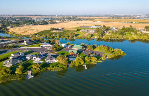 Lakefront Cabin, HotTub, Boat Launch - Foto 31