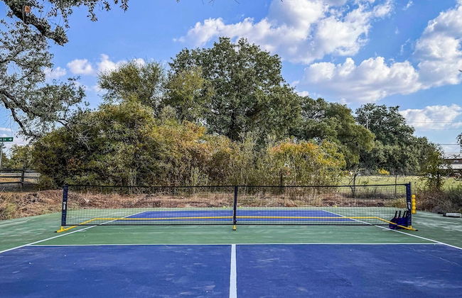 Montana Escape Tiny House in Waco 12 min to Magnolia and Baylor - Foto 38