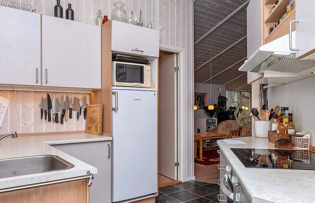 5 Person Holiday Home in Thyholm - Photo 5