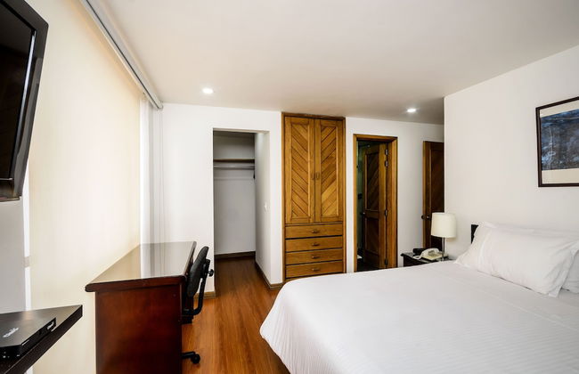 Travelers Suites Edificio Fontana Plaza - Photo 7