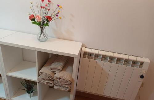 Acogedora Vivienda de 2 Habitaciones y Terraza - Foto 22