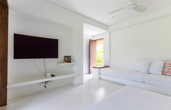 w Beautiful 4BR Villa at Mesa de Yeguas - Photo 18