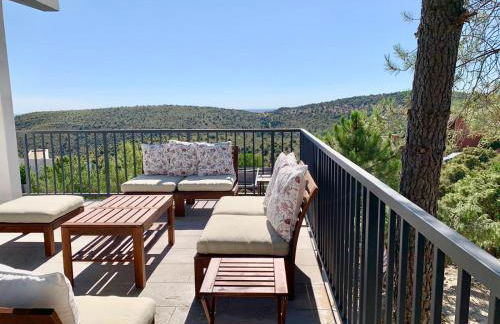 Chalet a estrenar, espectaculares vistas a la montaña - Foto 19