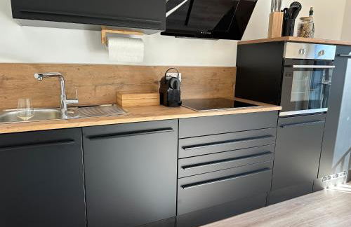 Ferienwohnung-Parkplatz-Balkon-Küche-SmartTV-Waschtrockner - Foto 13