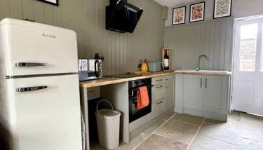 TudorRose Townhouse - A New Unique Town Centre Home - Foto 1