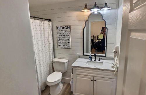 Barefoot Bliss - beachfront condo - sleeps 12 - Foto 51