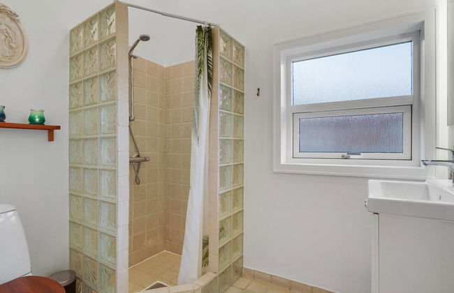 "Holmwith" - 200m from the sea - Foto 7