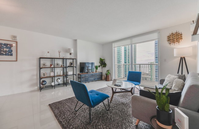 The Club- RE Rentals - Photo 6