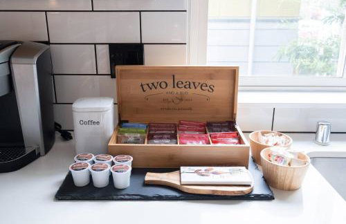 Stylish Urban Loft wFloating Stairs&Fireplace - Foto 17