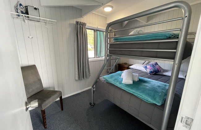 Motutere Bay Top 10 Holiday Park - Photo 15