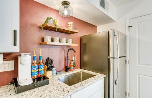 Convenient Bryan Townhome with Patio Less Than 3 Mi to AandM! - Foto 13