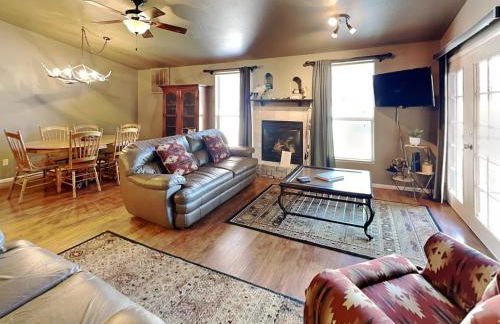 Alto Paradise by Ruidoso Vacation Rentals - Foto 10