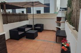 AGRADABLE ADOSADO CON PISCINA - Photo 26