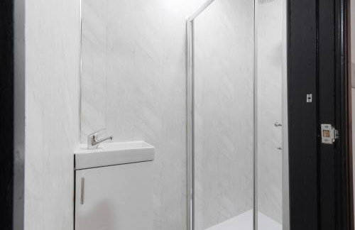 New 4BR in Station Road - Foto 33