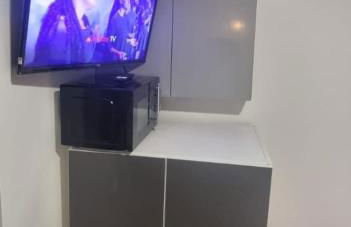 Studio Flat in London - Photo 7