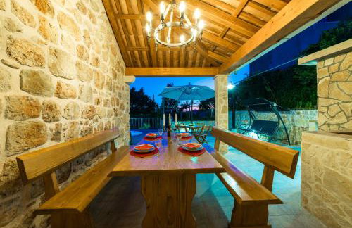 Holiday Home Marina - private swimming pool - Foto 47
