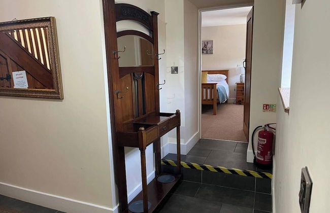 Cosy Barn - Sleeps 8, Hot Tub & Countryside Views - Foto 5