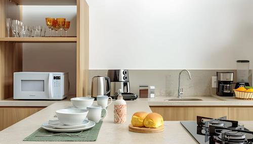 Loft Moderno, 500m Praia, Piscina, Sauna, WiFi 1GB - Foto 3