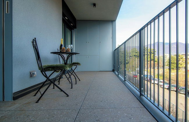 Cozy JOIVY Suite 3 with parking - Photo 49