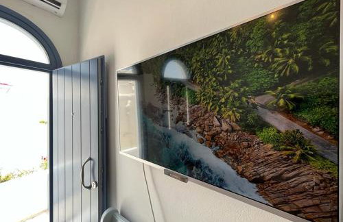 Amphitrite's Haven - Cycladic House in Marpissa, Paros - Photo 14