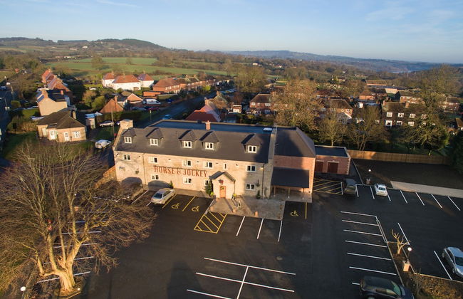 The Horse & Jockey Wessington - Photo 45