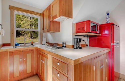 Mendocino Redwood Retreat Home & Cottage - Foto 46