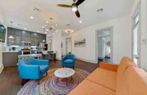 Historic home with heated Mini Pool walking distance to downtown San Antonio! - Foto 1