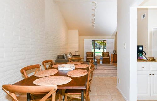 Resort Living with Golf Course Views - Foto 9