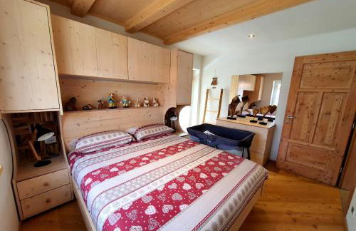 Casa Sandra Moena by Go new Location - Photo 11