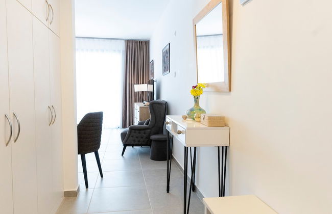 Bright and Lovely Furnished Studio Apartment - Foto 19