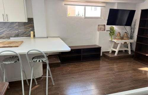 Apto con piscina y barbacoa - Foto 37