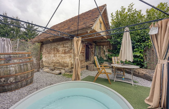 Tiny-mini Bertl With Hot Tub - Foto 17