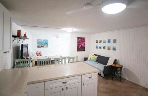 Beach & Country Beachfront Studio - Photo 8