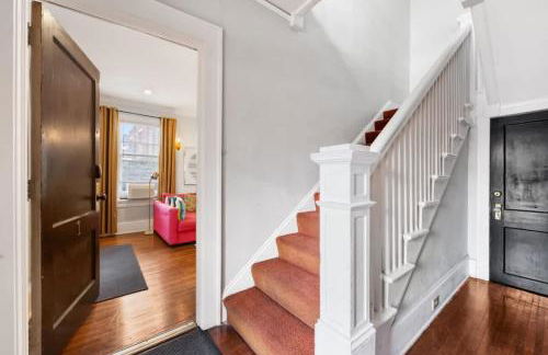 Elegant and Colorful 1BR with Covered Porch - Foto 9