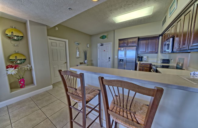 Wondrous Condo with Beach Access and Poolside Beach - Unit 2103 by RedAwning - Foto 11