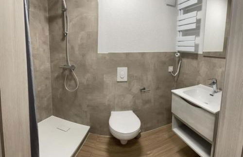 Komplette Studiowohnung - Foto 6