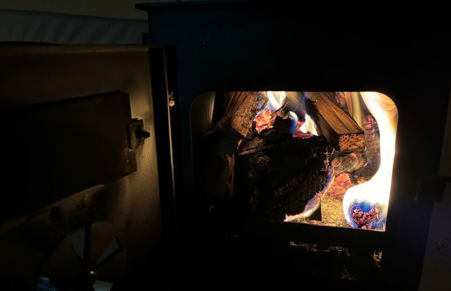 Cozy Hot Tent With Log Burner & Hot Tub Right Tent - Photo 6