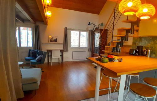 Duplex de Charme avec Bureau - Face Gare RER A - Foto 12