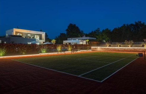 Stunning Home In Sivati - Photo 32