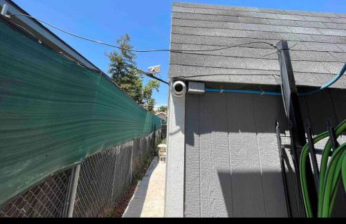 Charming Casita all too yourself near Midtown, Train and Freeway - Photo 9