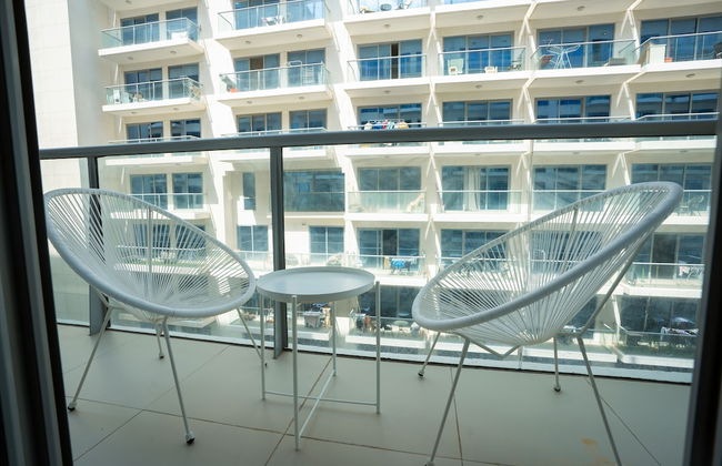 Nasma Holiday Homes - Pacific Towers - Photo 8