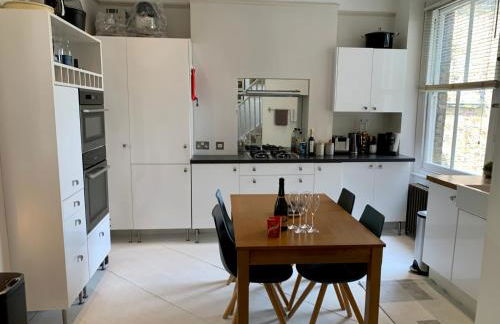 Lovely newly refurbished apartment in Battersea - Foto 5