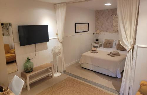 "COZY LOFT", TERRACE, PARKING and SWIMMING POOL - Photo 6