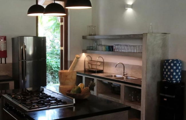 Family House With Large Garden In A Peaceful Setting - Foto 30