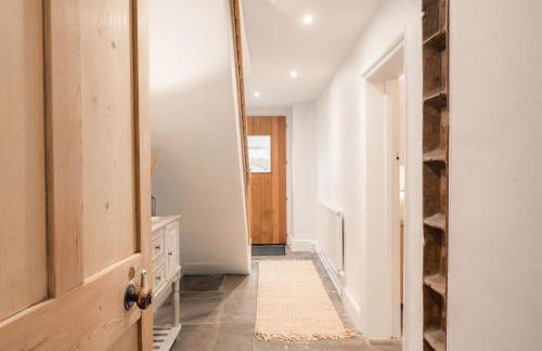 The Farmhouse - Photo 22