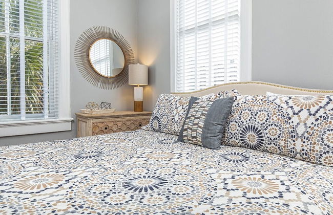 Whitaker By Design by Tybee Vacation Rentals - Photo 7