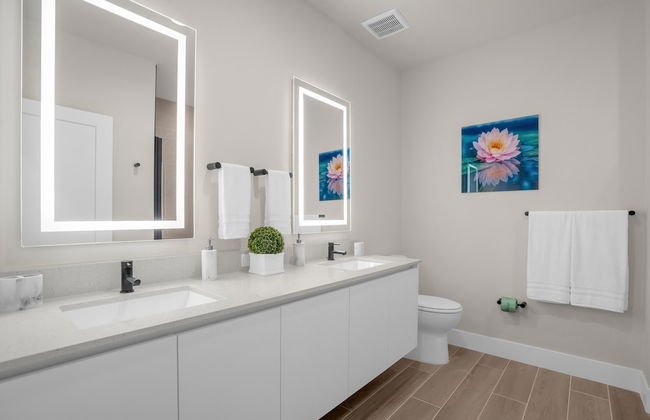 Modern 4BR Family Home With Private Pool - Photo 30