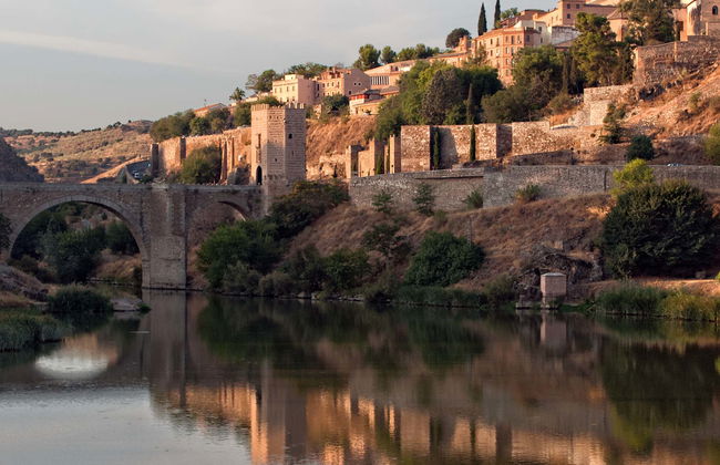 Toledo Day Trip + Wine Tasting - Photo 7