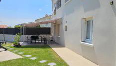 Belle Maison avec jardin RDC T3 de 70m2 Vacances ou cure thermale Rochefort - Foto 3, Garden view