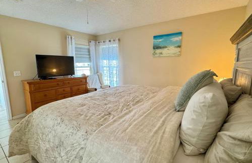 4701-Lake Berkley villa- Renovated 3 bed - Foto 14